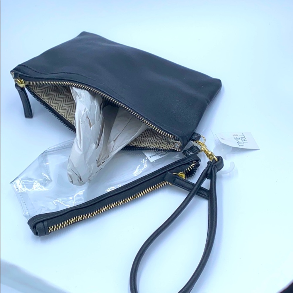 Cosmetic bag NWT